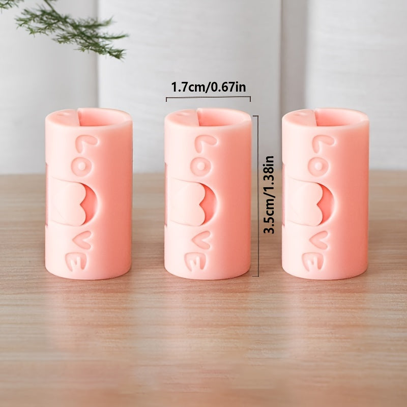 Six Pieces Bed Sheet Clips Non-Slip Duvet Cover Fasteners in Blue Pink Light Blue