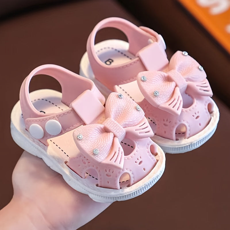 Girls Summer PVC Sandals Toddler Hollow-Out Princess Shoes with Buckle Closure