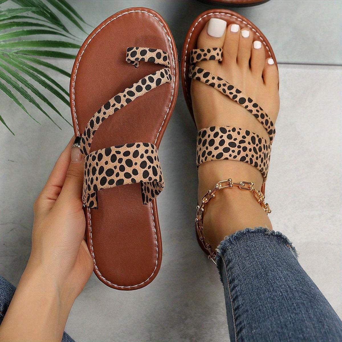 Women’s Leopard Print Flat Slides Open Toe Summer Beach Sandals