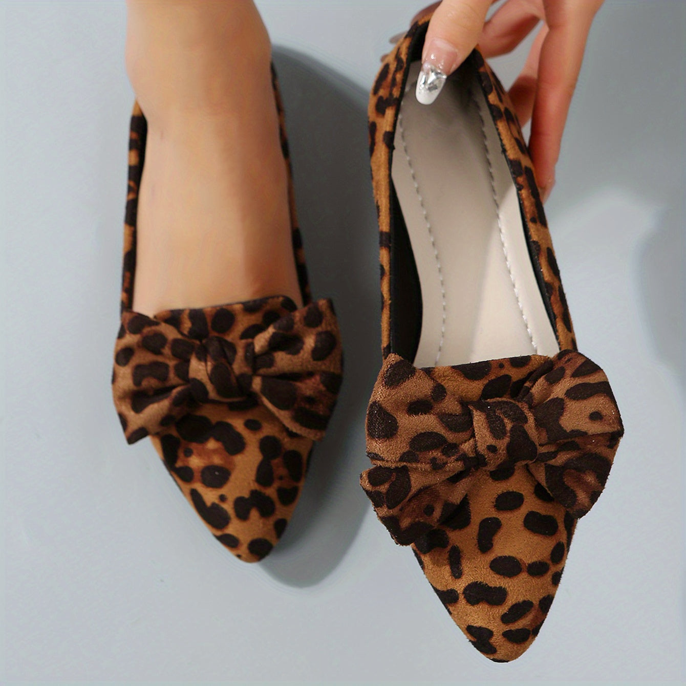 Women's Leopard Print Flat Shoes with Bowknot Decor Pointed Toe Lightweight Slip-On