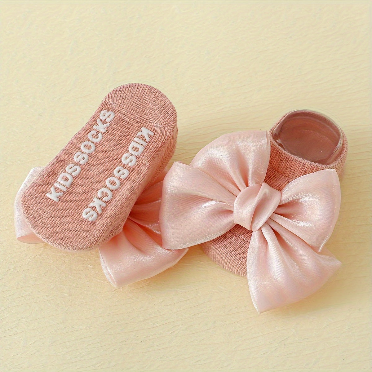 Kids Girls 4 Pairs Cotton Blend Anti-Skid Socks with Bowknot and Dot Glue