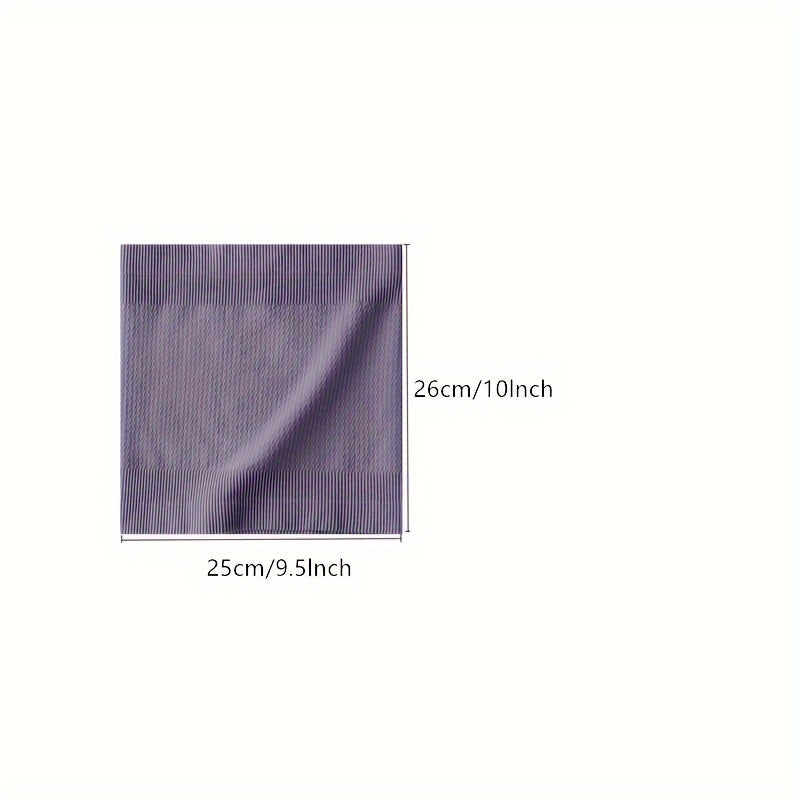 "Женский послеродовой корсет для талии, изготовленный из ткани, состоящей на 92% из полиамида и на 8% из эластана, с легким контролем для уменьшения живота. Можно стирать вручную, с застежкой на потяну."