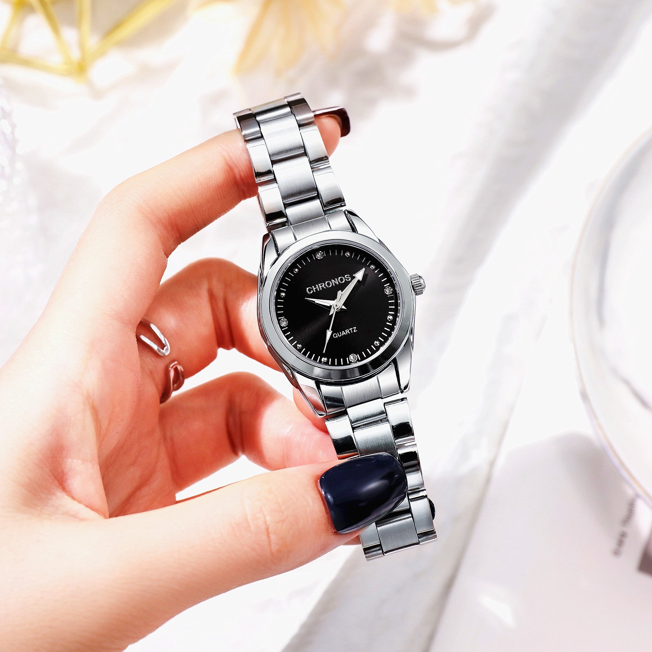 Women's Stainless Steel Watch with Calendar and Luminous Dial