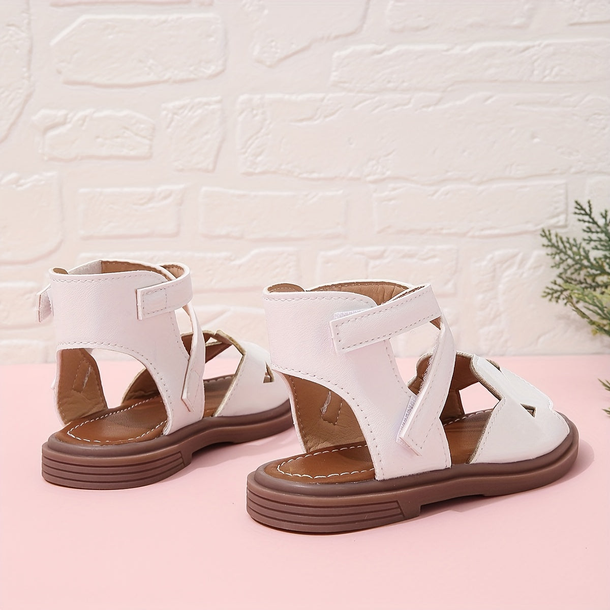 Girls' Floral Platform Sandals with T-strap Block Heel and Rubber Sole