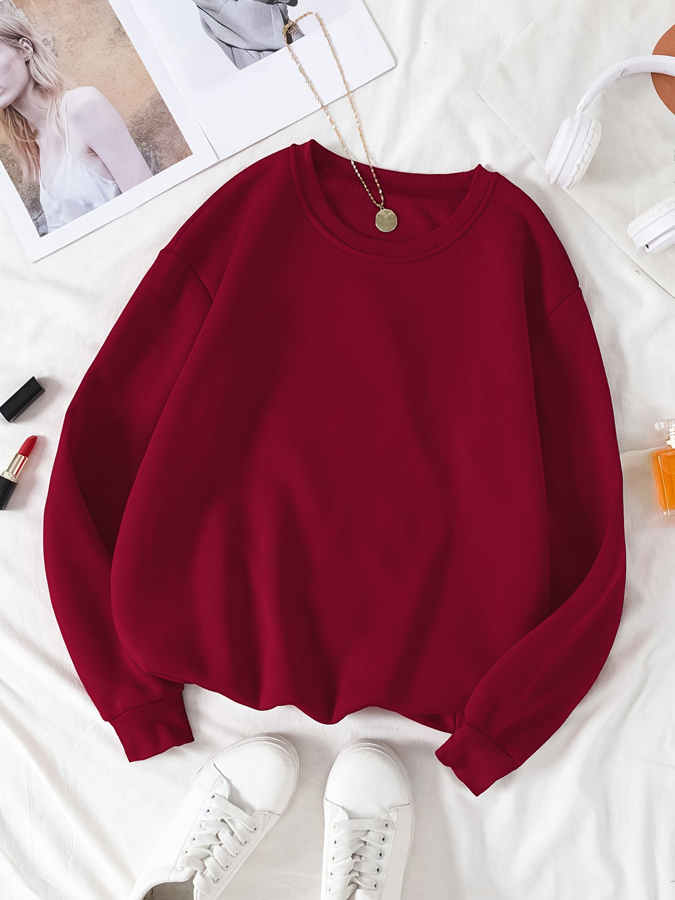 Women's Polyester Crew Neck Sweatshirt Long Sleeve Fall Winter Casual