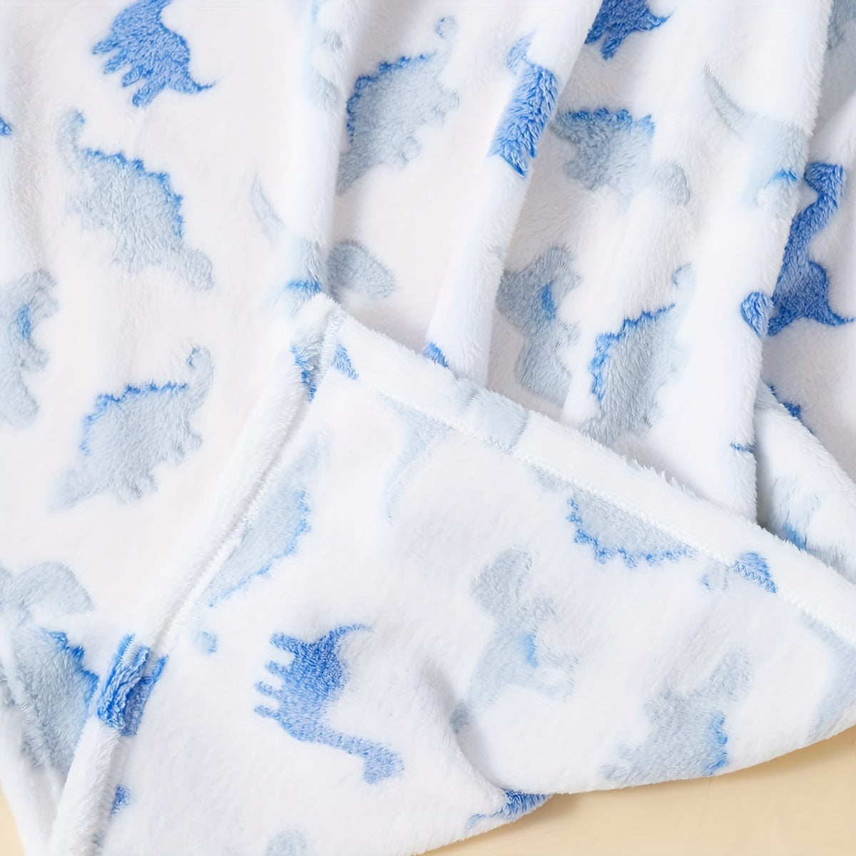 Мягкое и уютное плюшевое одеяло в виде динозавра, идеально подходящее для осени и зимы, обеспечивающее комфорт и тепло для всех ваших нужд в кондиционировании воздуха.