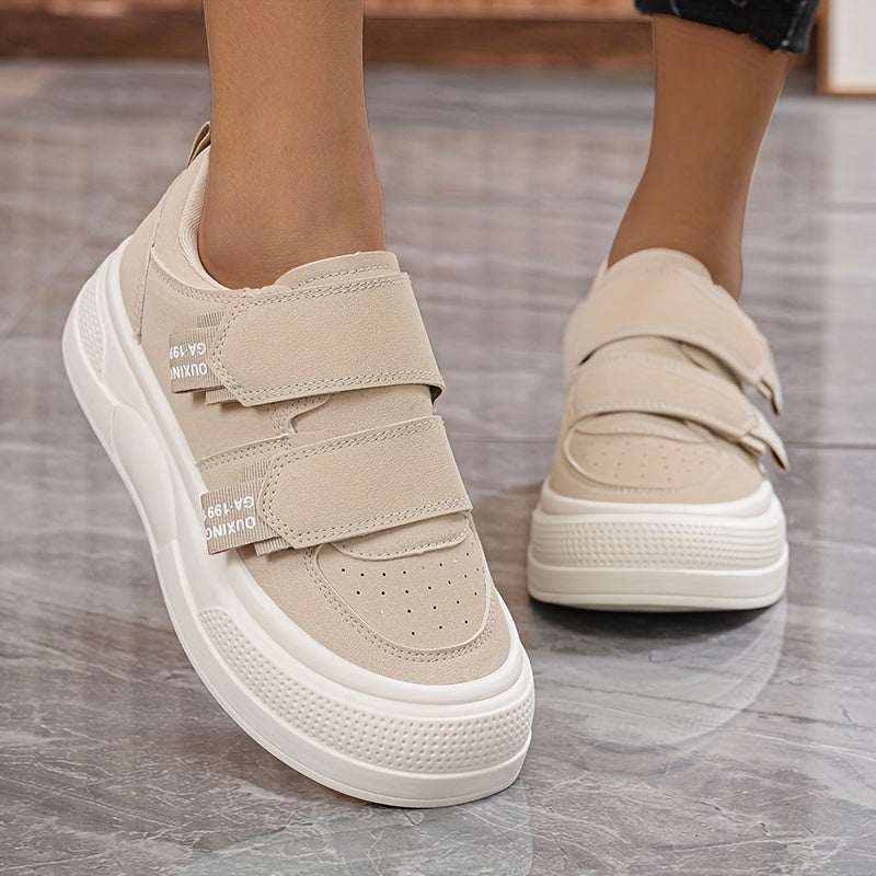 Women's Casual Sneakers Low Top Round Toe All-Season Black