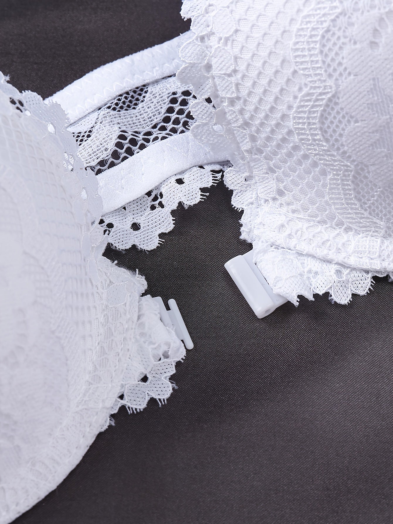 Women's Lace Underwire Bra Polyamide Elastane Non-Removable Padding Contrast Lace