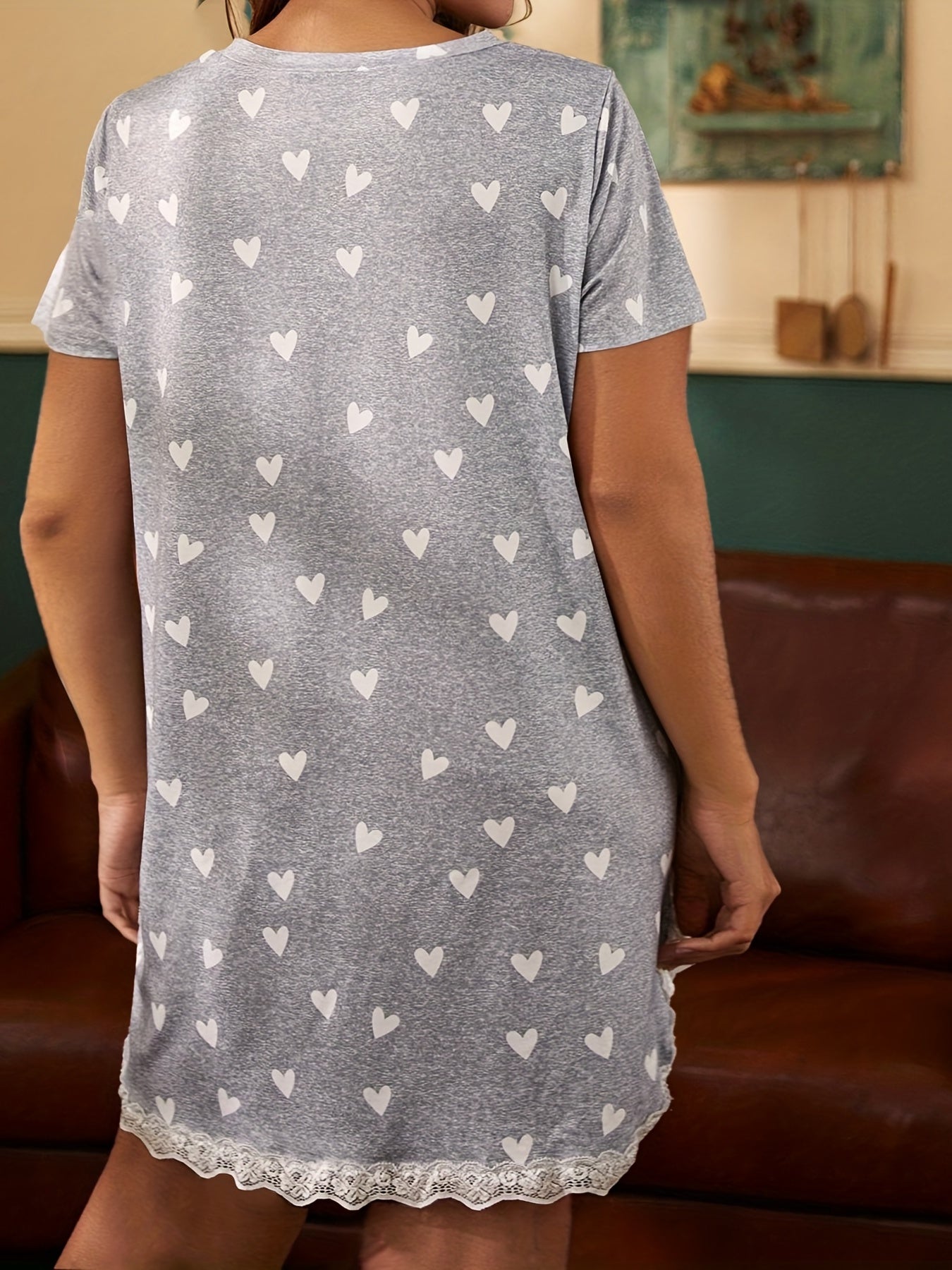 Women's Lace Splicing Heart Print Nightgown with Contrast Details