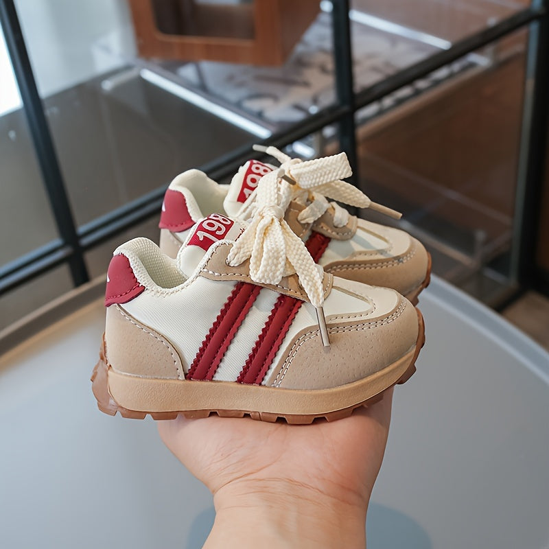 Girls and Boys Low-Top Sports Shoes Lightweight Non-Slip Sneakers for All Seasons