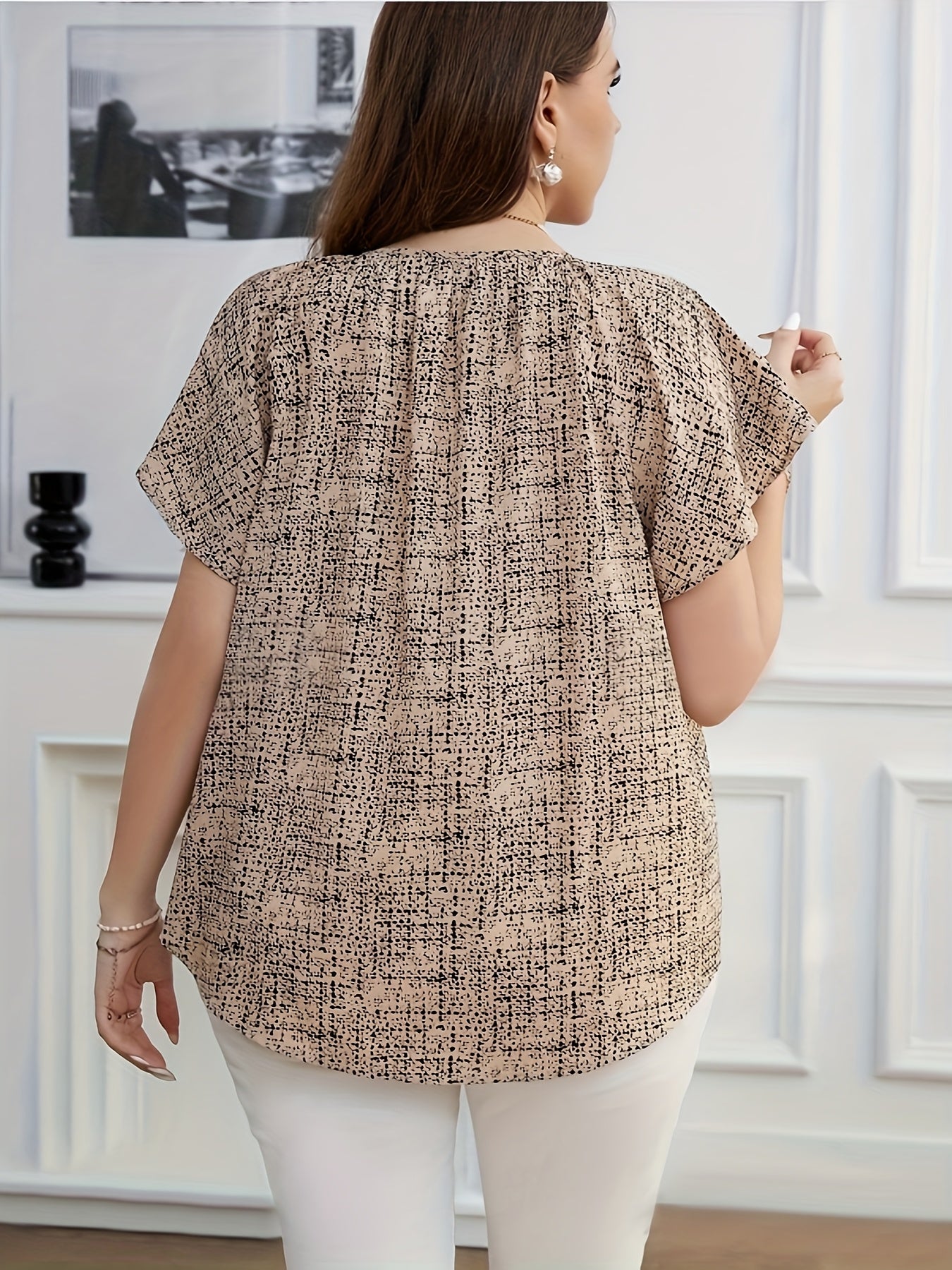 Plus Size Women's Floral Print Summer Short Sleeve Blouse Lightweight Breathable Fabric