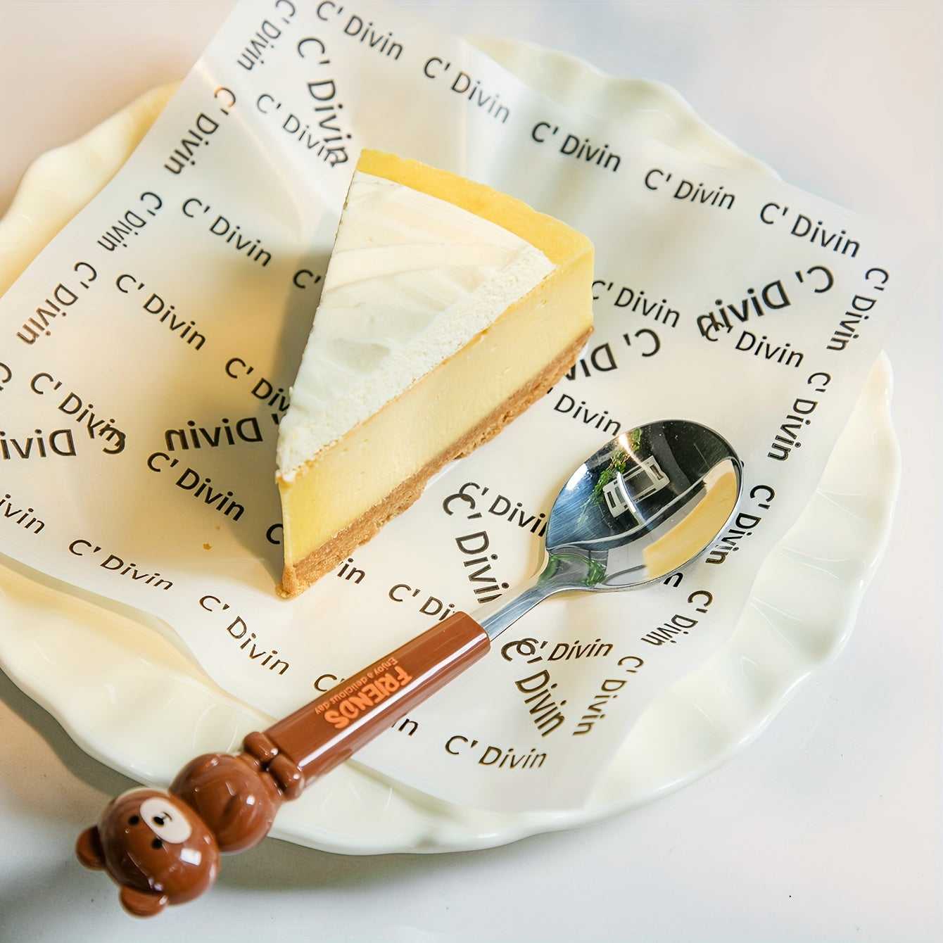 Set of 2 Stainless Steel Kitchen Utensils with Cartoon Design in Reusable Case