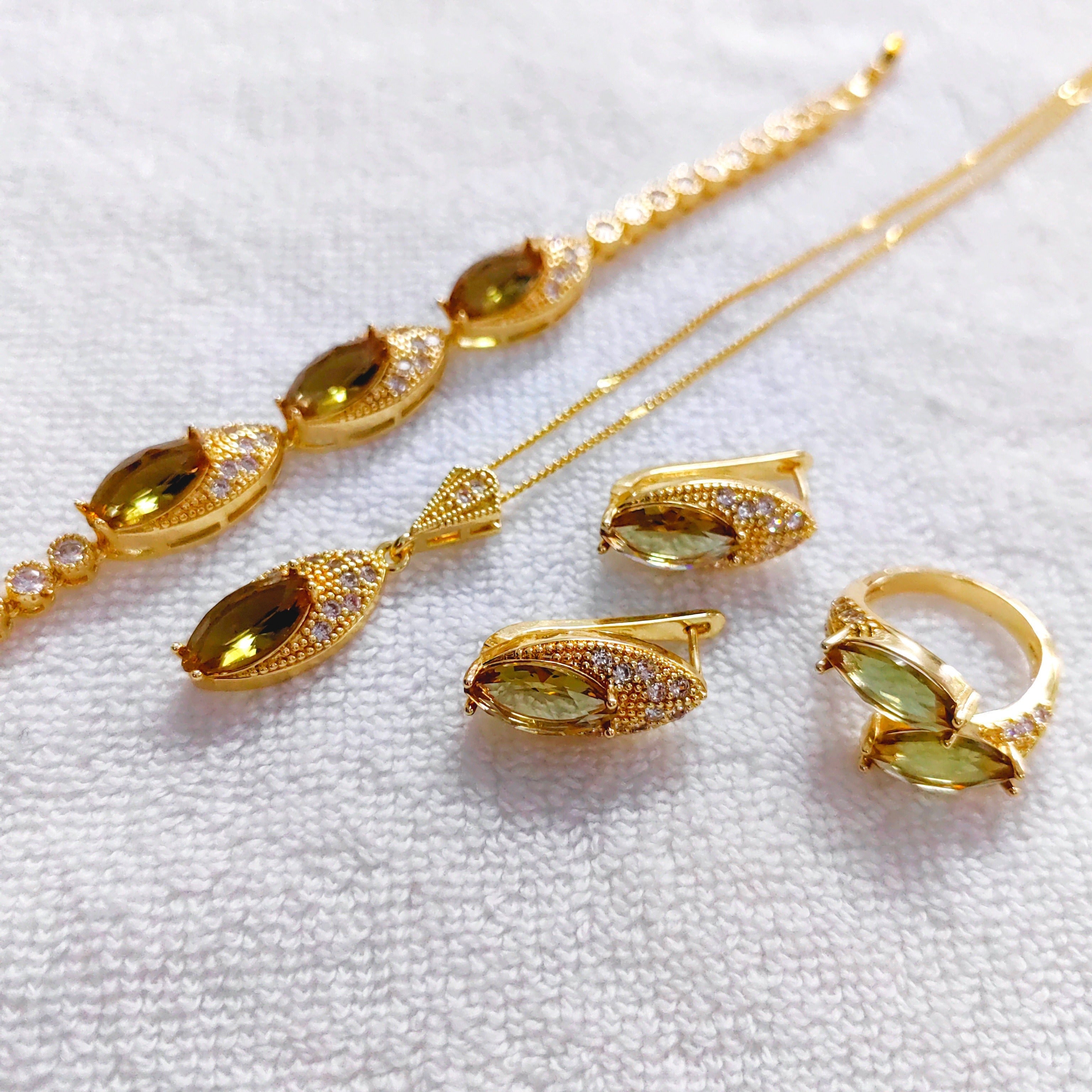 Color-Changing Jewelry Set with Synthetic Sudanite Earrings Pendant Rings Bracelets for Women