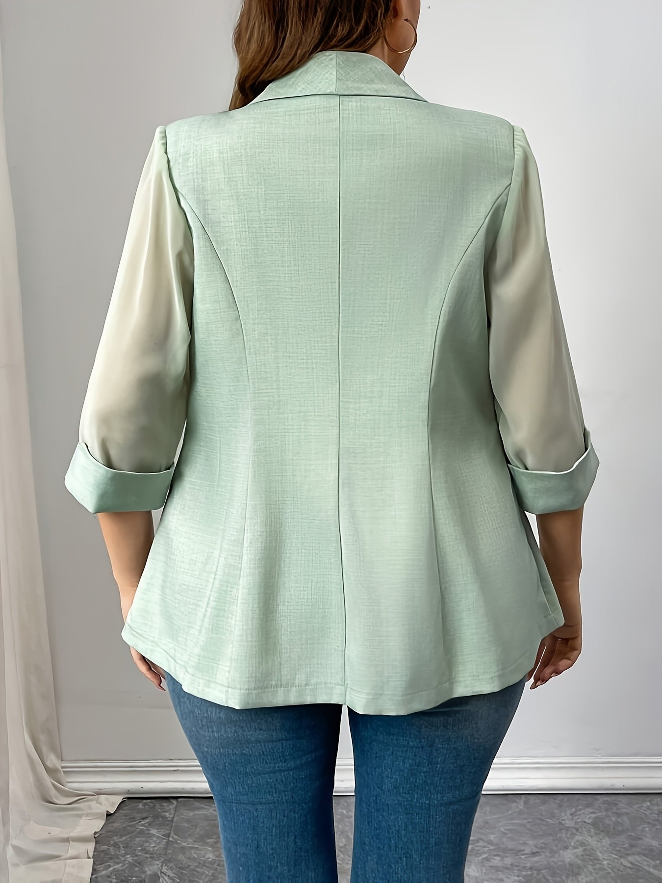 Women's Plus Size Green Chiffon Blazer with Lapel Collar and Pockets