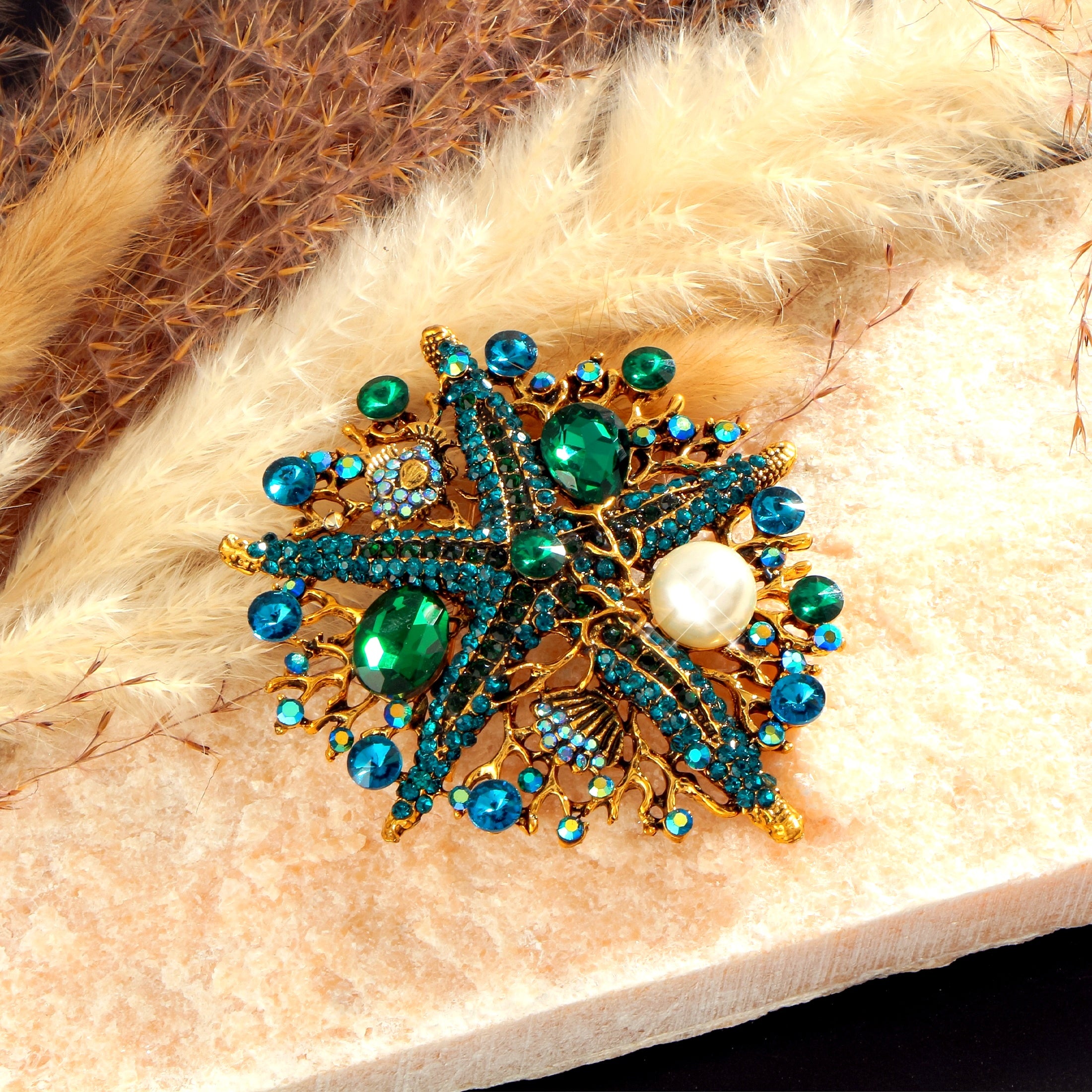 Vintage-Inspired Starfish and Coral Brooch Women's Fashion Pin with Rhinestone and Pearl Details