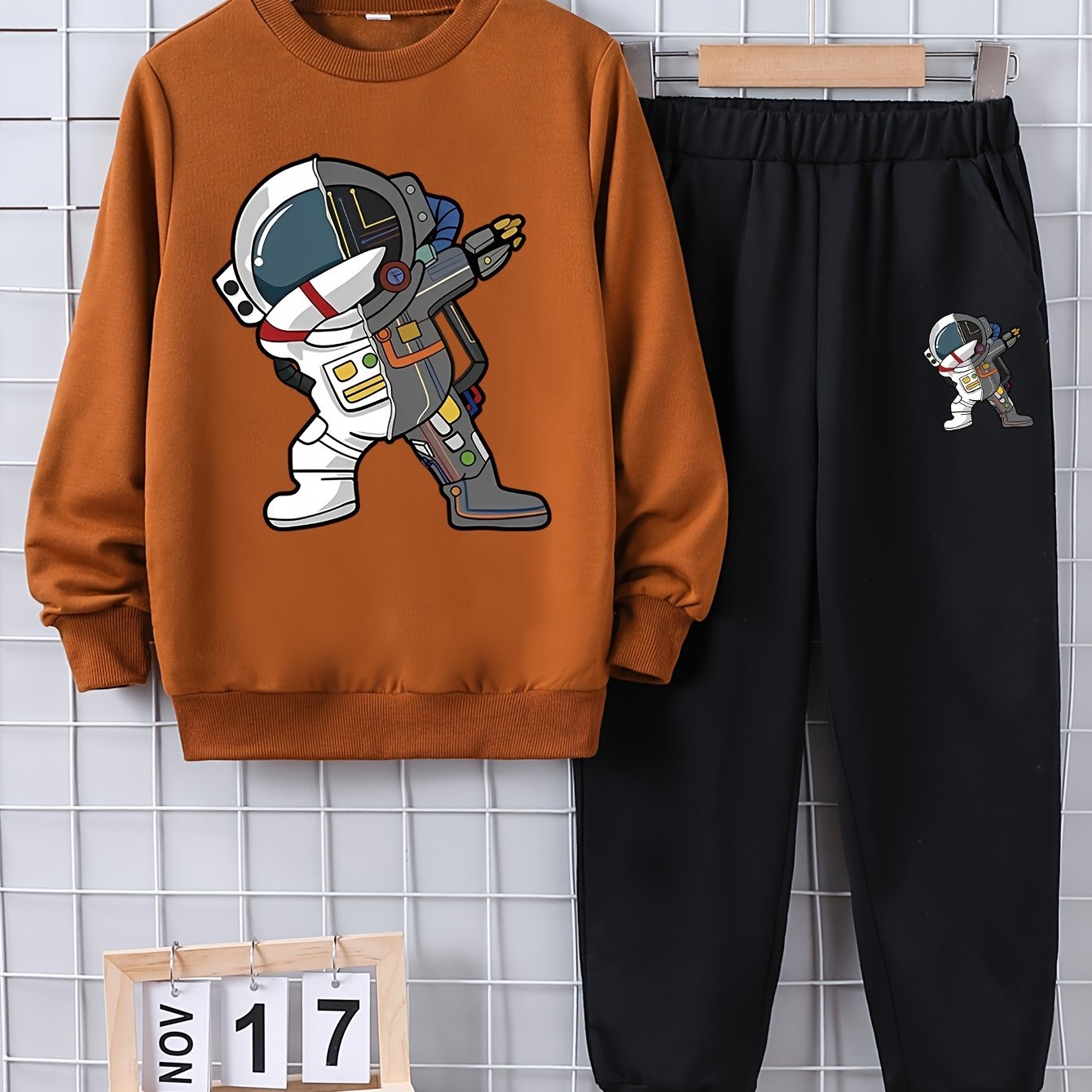 Boys' Astronaut Print Sweatshirt and Pants Set Loose Fit Color Block Spring Fall Outdoor Wear