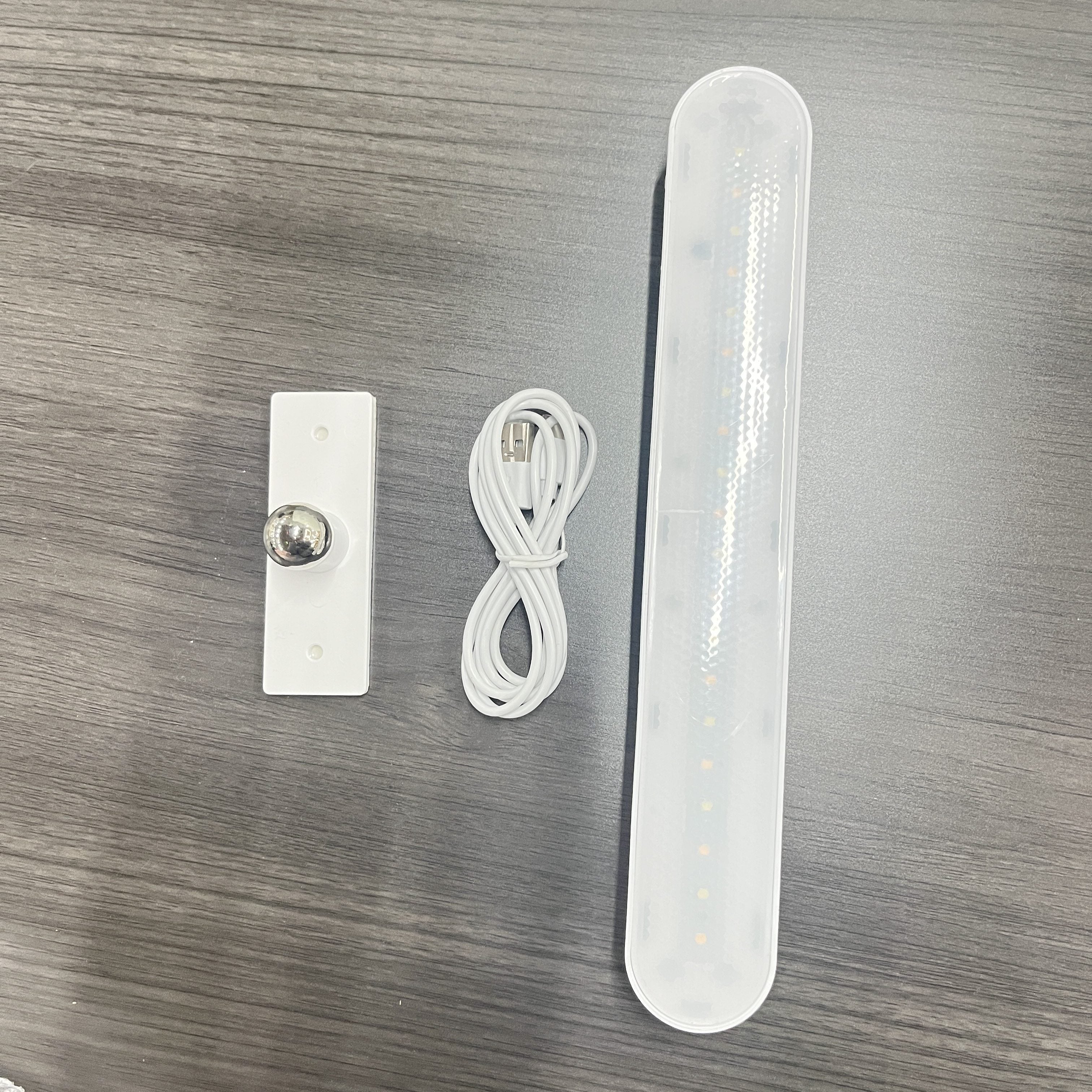 LED Vanity Mirror Lights with Touch Control, 360° Rotation, Rechargeable Battery