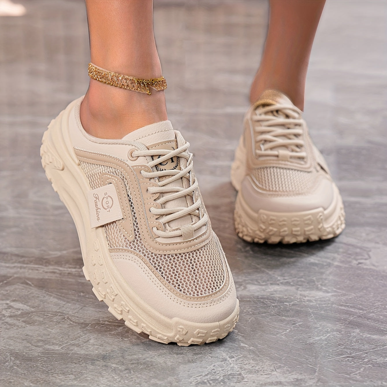 Women's Breathable Mesh Slip-On Mules with Cushioned Sole for Casual and Sporty Wear