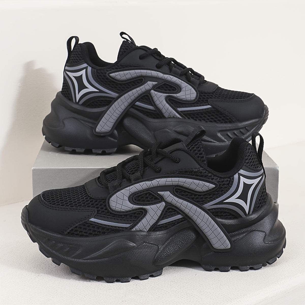 Women's Mesh Sneakers Lace Up Platform Breathable Non-slip Walking Shoes