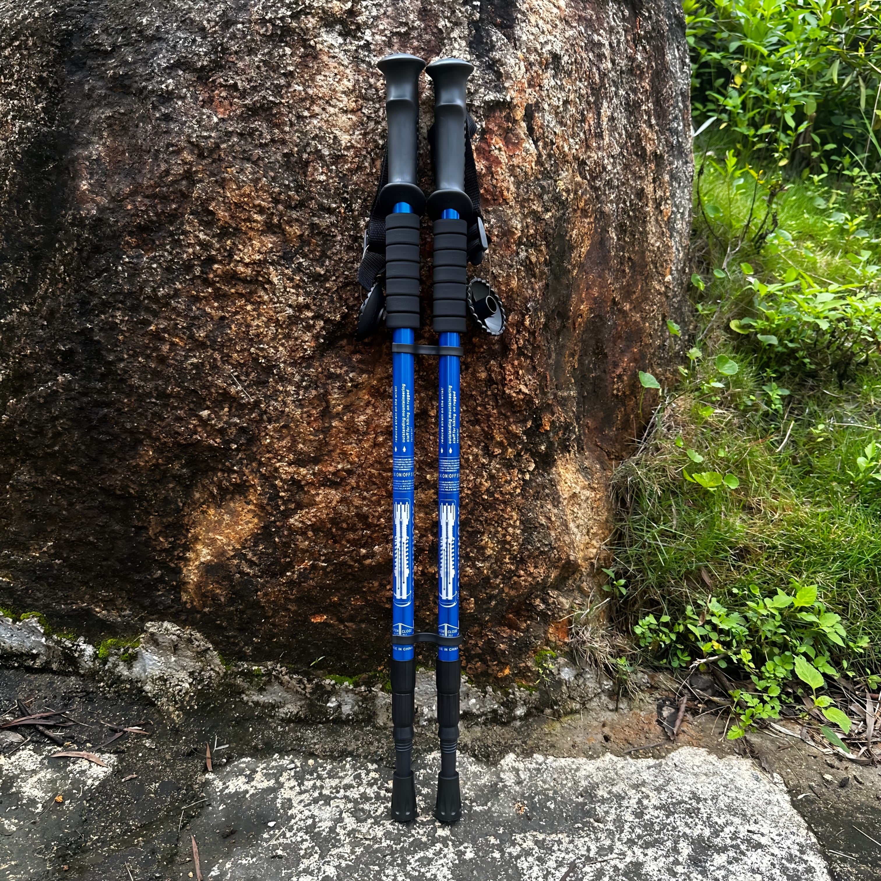 2pcs Aluminum Trekking Poles Shock-Absorbing Collapsible Adjustable for Hiking and Walking