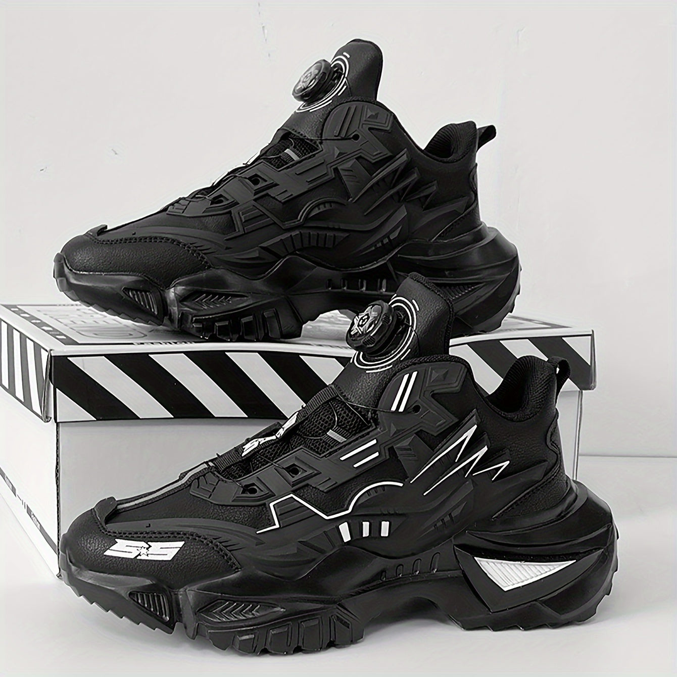 Men's Casual Sneakers with Round Toe Lace-Up Low Top Faux Material for Spring Fall