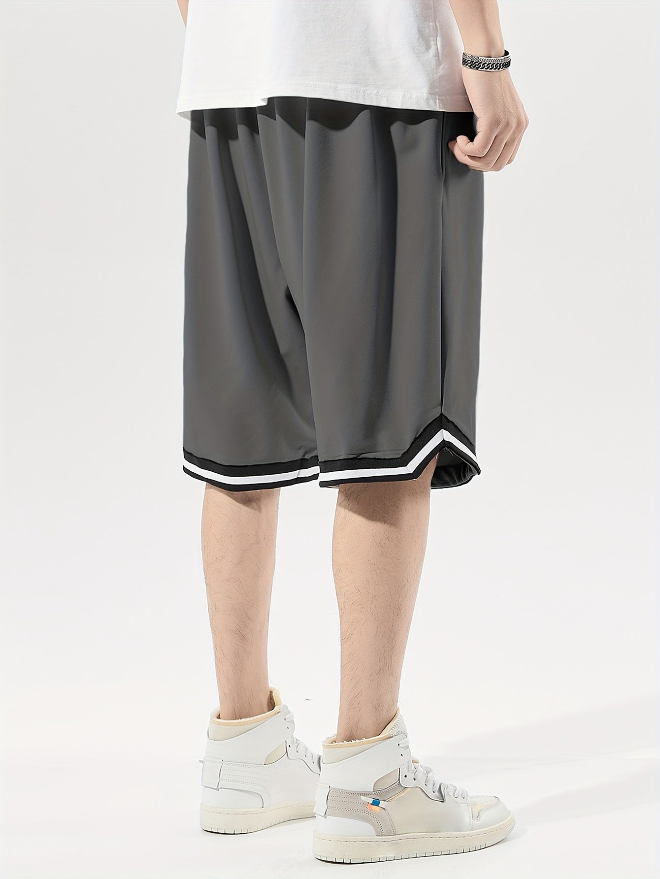 Men's Plus Size Sports Shorts Geometric Pattern Loose Fit Knit Polyester Summer Casual