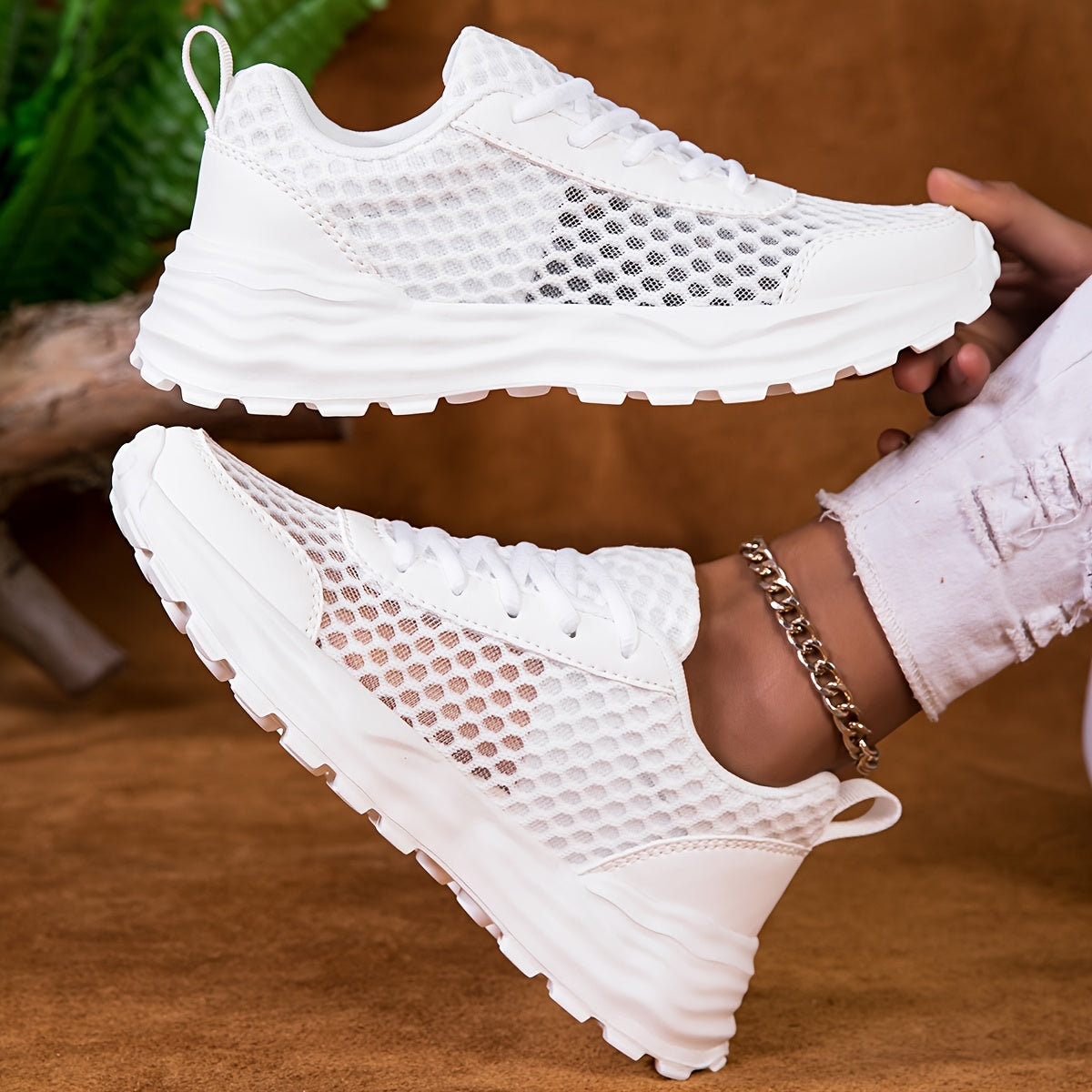 Women's Mesh Sneakers Lightweight Breathable Casual Running Shoes