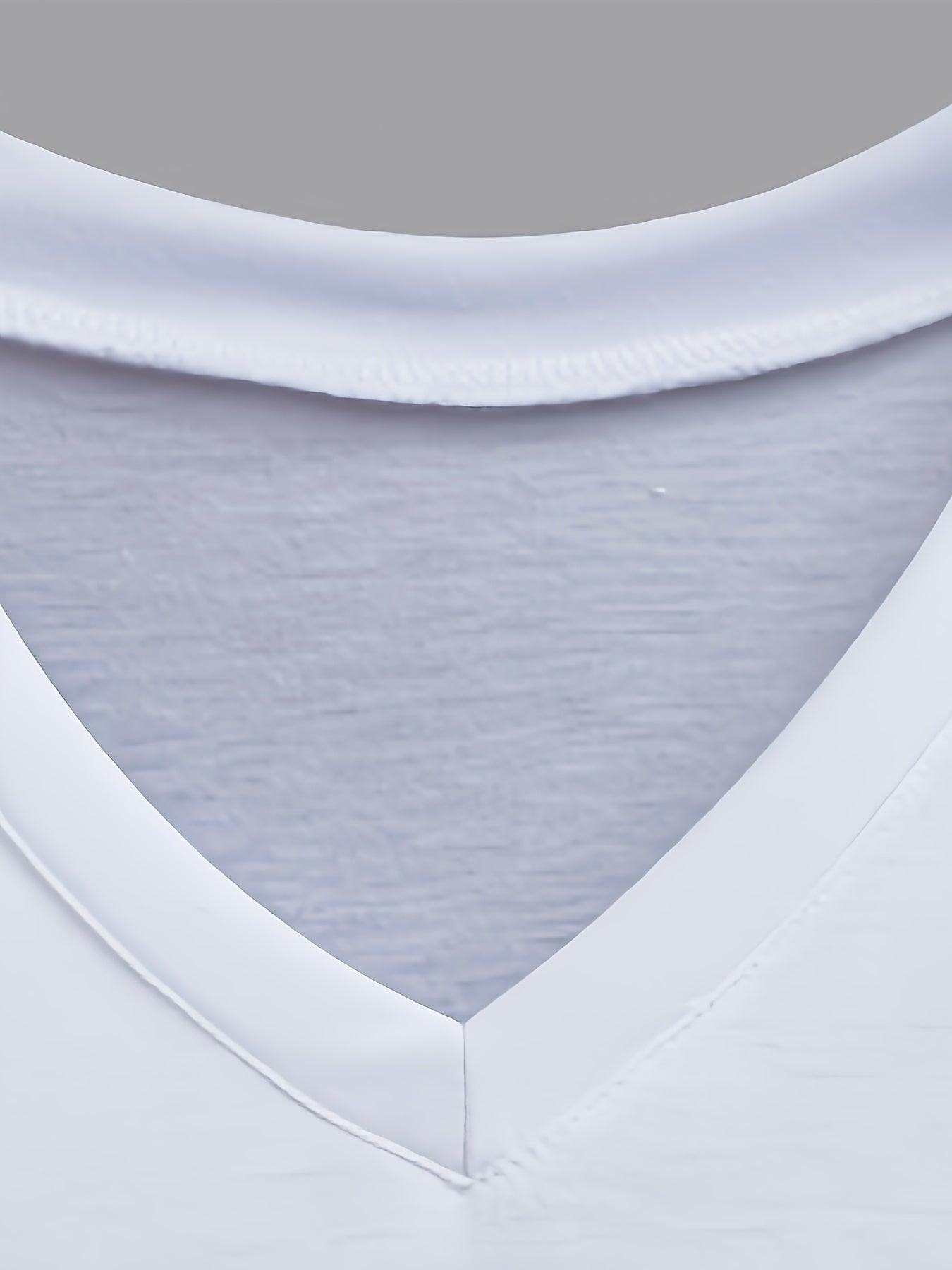 Women's Plus Size Solid Color V-Neck T-Shirt Short Sleeve Lightweight Summer Casual