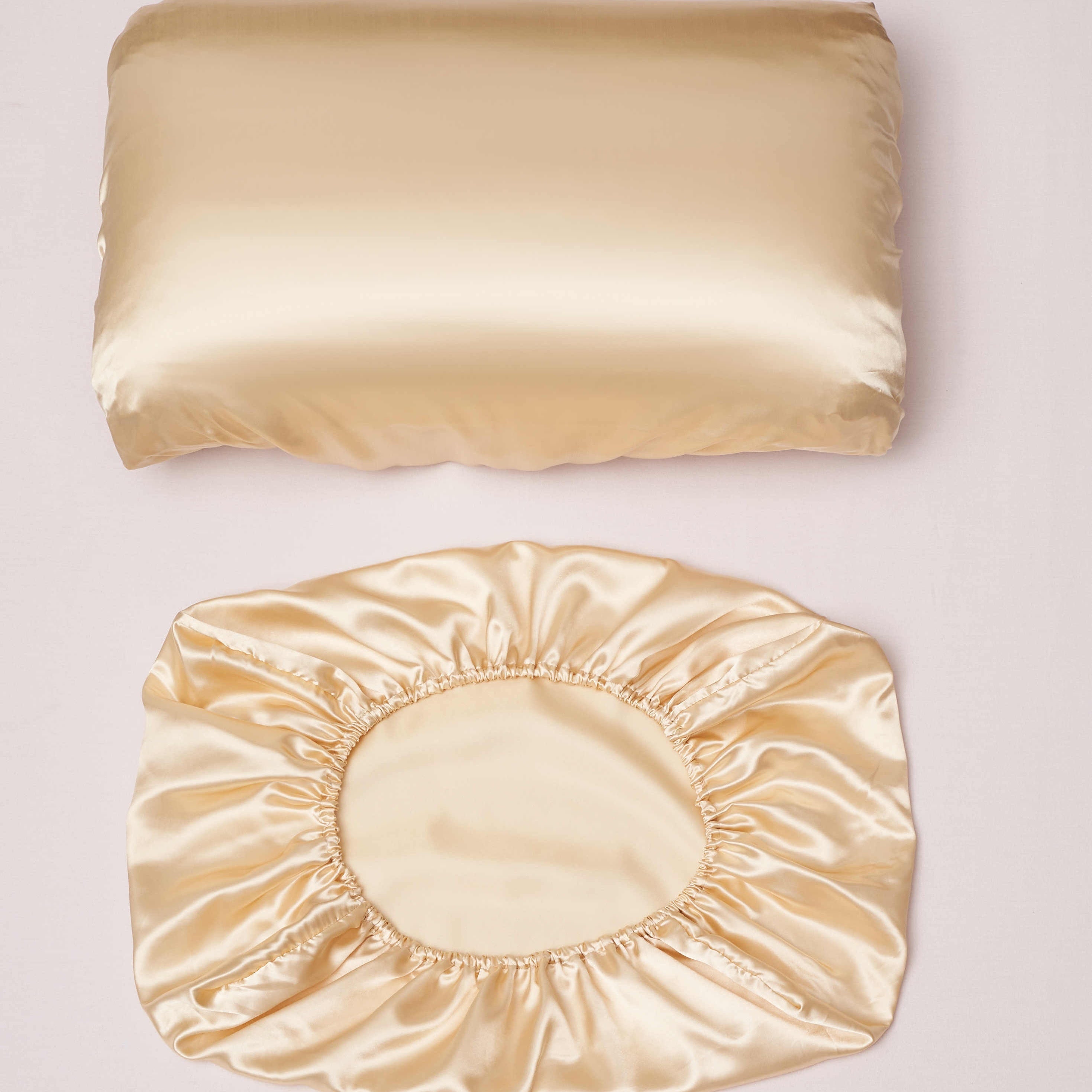 Satin Pillowcases Set of 2 with Elastic Bands, Soft Non-Slip Fabric for Bedroom