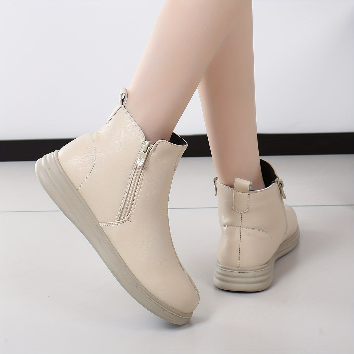 Women's Casual PU Ankle Boots with Zipper, Round Toe, Flat Heel