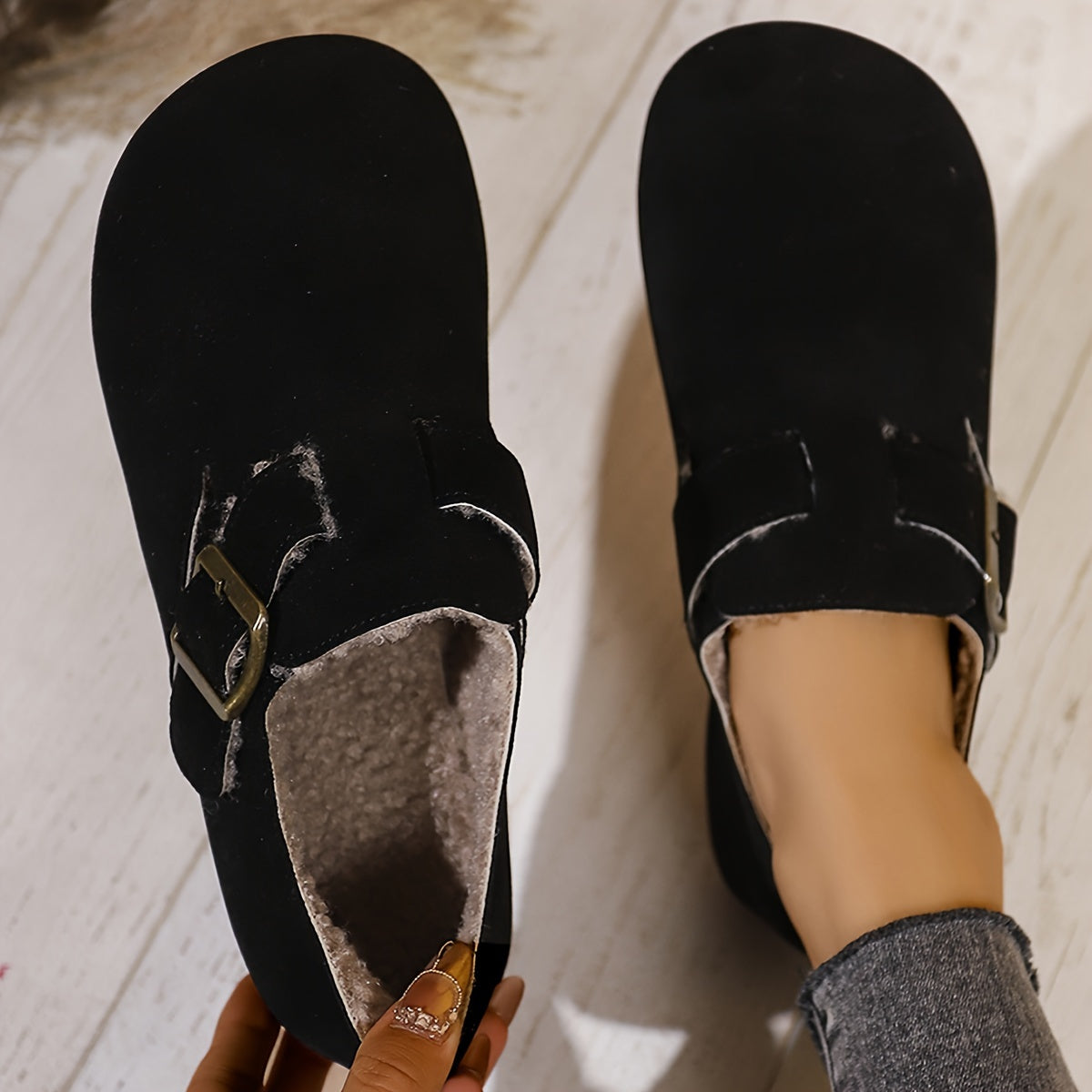 Women's Warm Flat Cozy Shoes in Soft Material