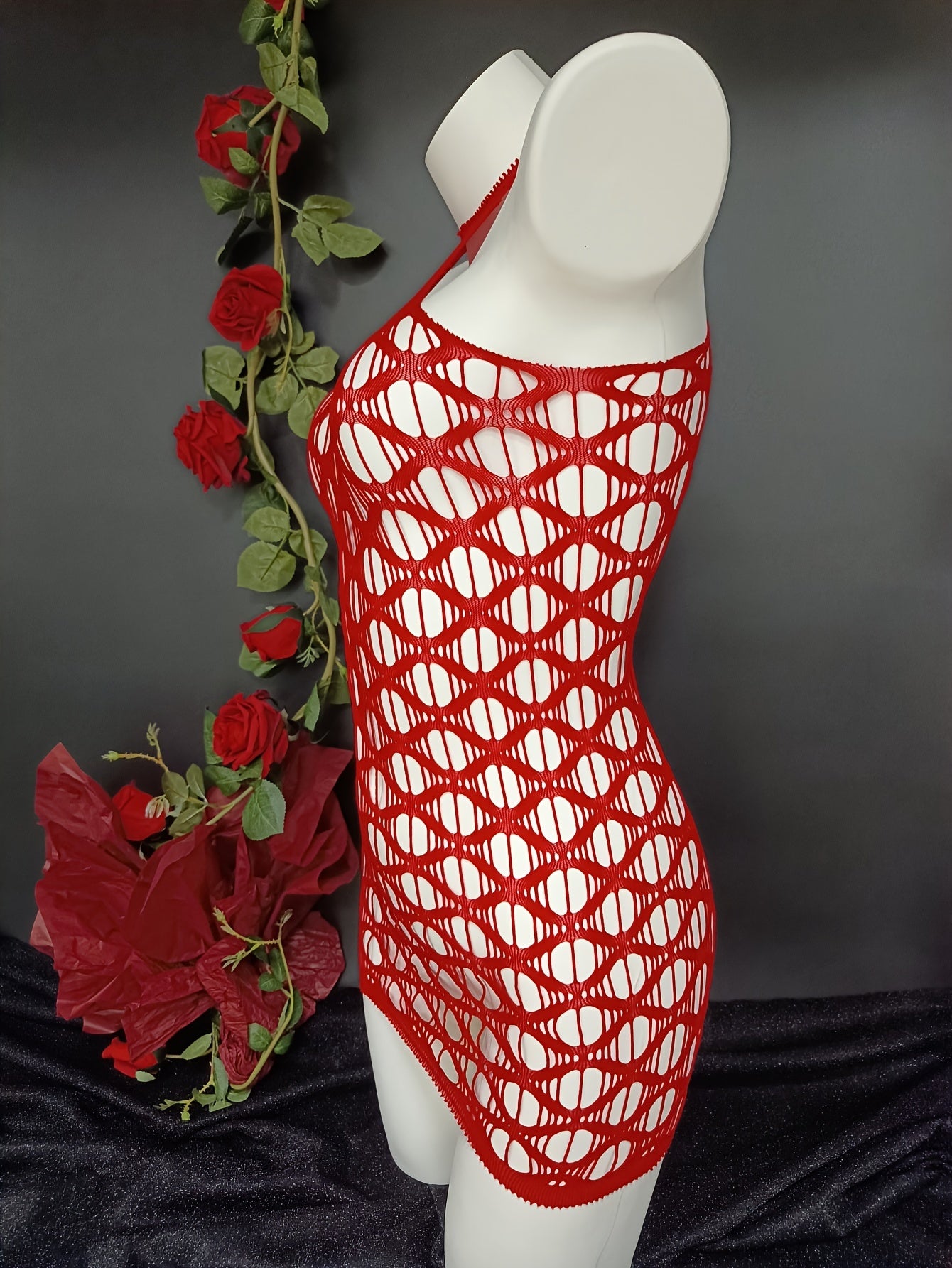 Plus Size Women's Mesh Cutout Vest Breathable Red Plus Size Dress