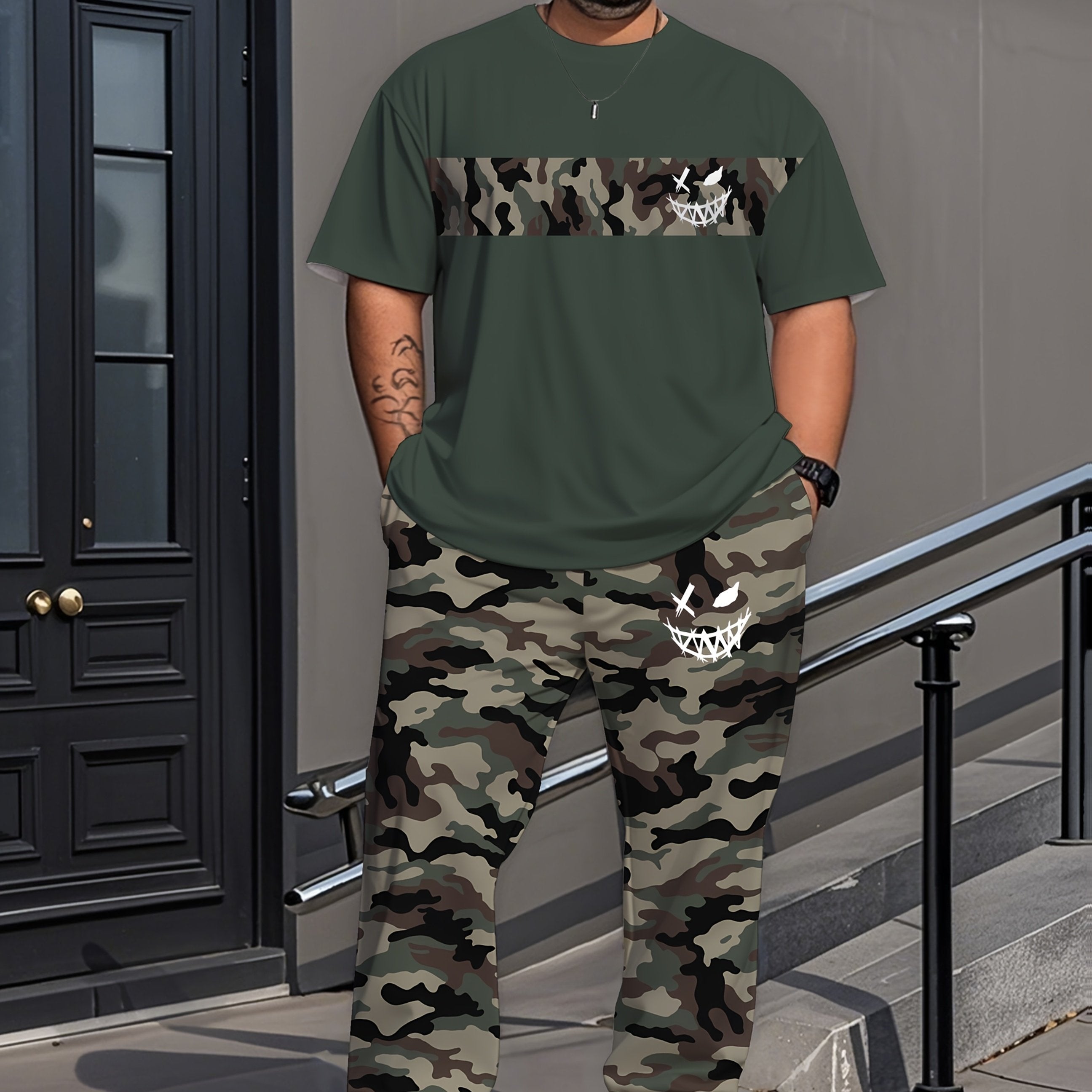 Men's Plus-Size Camouflage Activewear Set Short-Sleeve Top and Long Pants Polyester Stretch Outdoor Sports