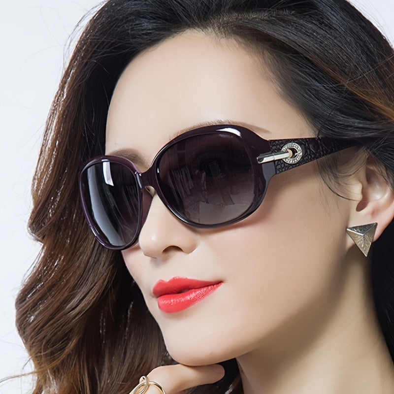 Large Oval Sunglasses for Women with Polarized Lenses for Beach and Travel