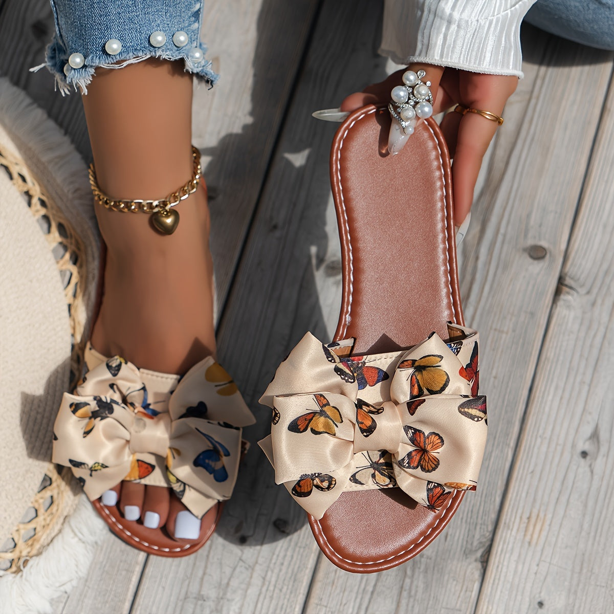 Women's Butterfly Bowknot Slip-On Beach Slides Lightweight Flat Sandals