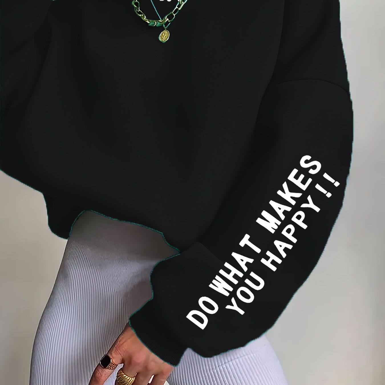 Ayollar uchun kattaroq o'lchamli pulover sviter polyester to'qima krujkali bo'yinli katta o'lchamli kuz qish