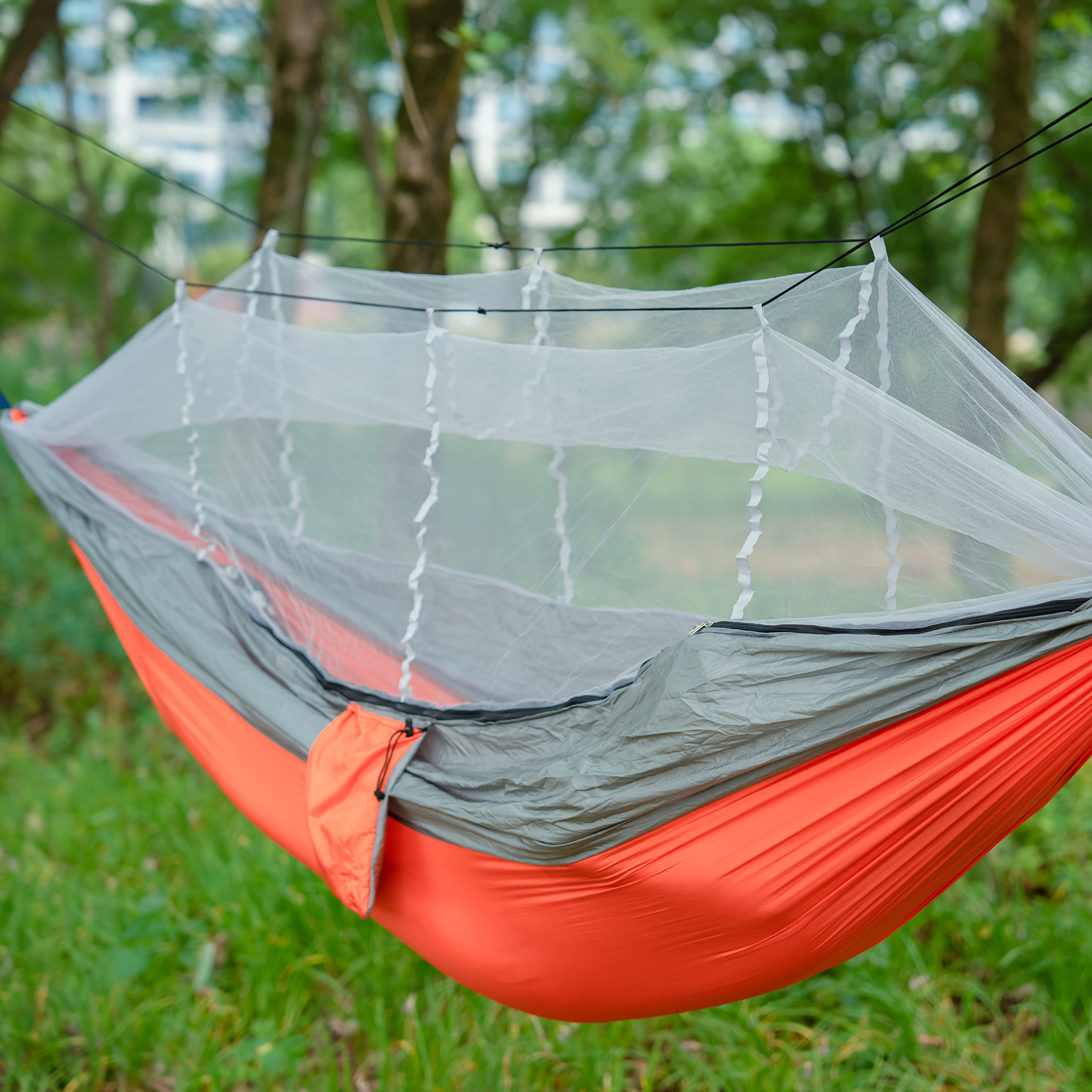 2-Person Camping Hammock with Mosquito Net Durable Nylon 272KG Capacity Outdoor Swing Rope