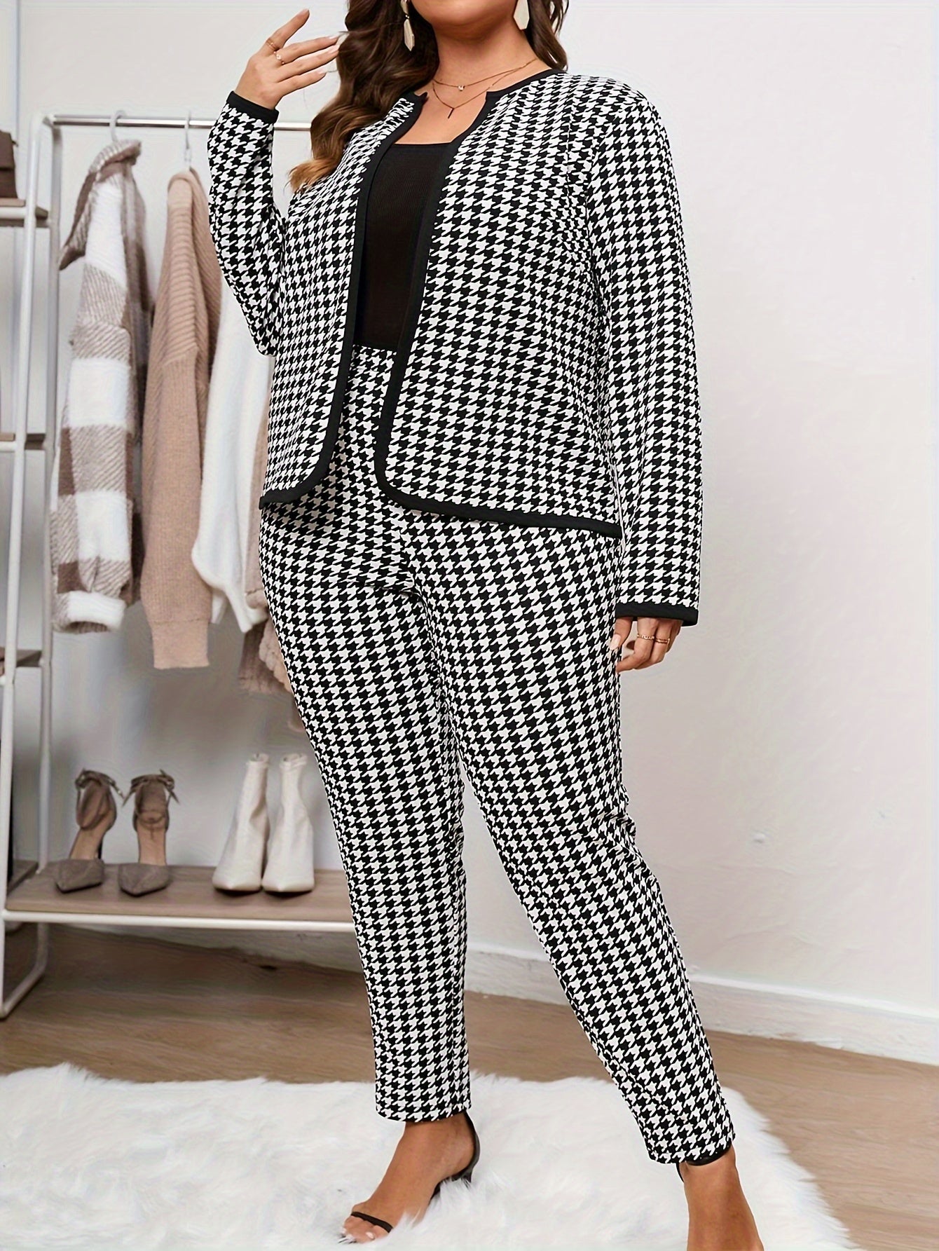 Plus Size Women's Houndstooth Jacket and Pants Set Stretchy Polyester