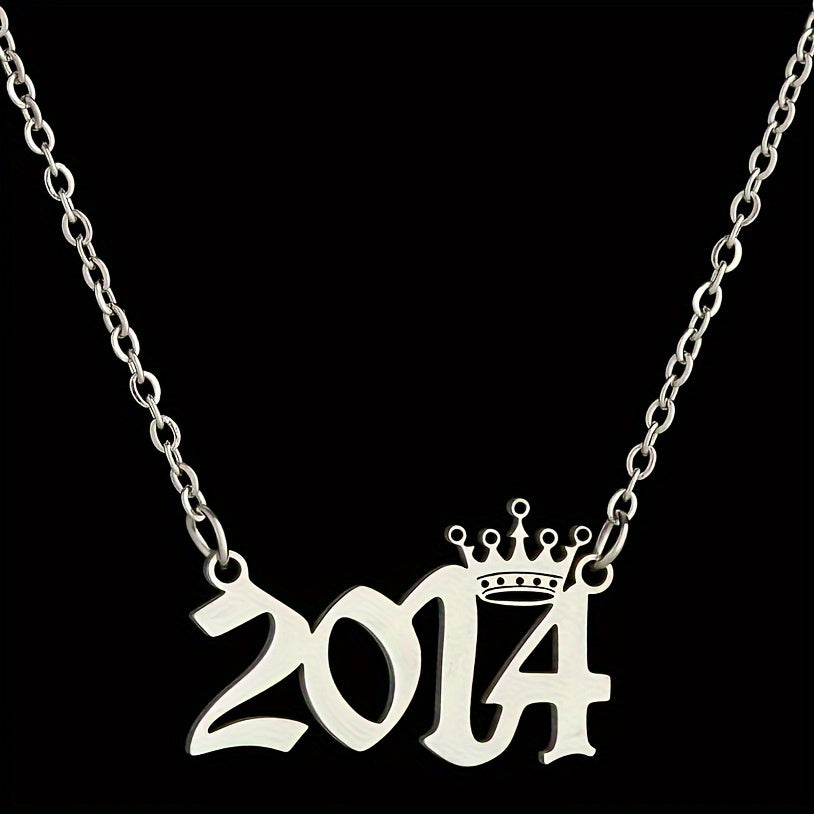 Silliq zanglamas po'latdan yasalgan "50.98m" zanjir, toj detali bilan. U uchun mukammal tug'ilgan kun sovg'asi. Har kuni kiyish va barcha fasllar uchun mos.