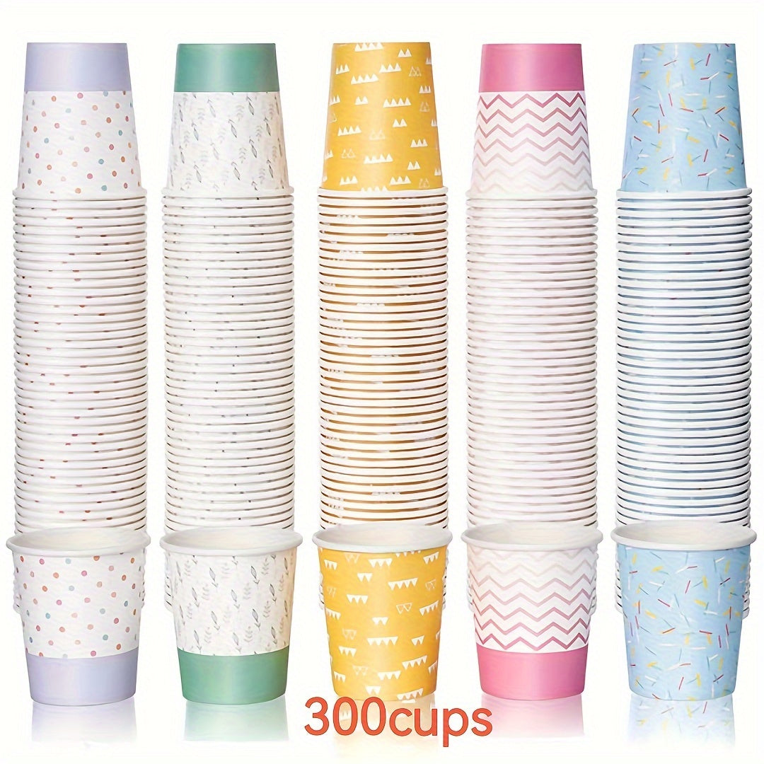 Yuqori sifatli, suv o'tkazmaydigan va BPA-siz 5 untsiya sig'imli bir martalik qog'oz stakanlar. Partiyalar, pikniklar, barbekyu va sayohatlar uchun juda mos keladi. Zamonaviy ko'k va yashil geometrik dizaynga ega.