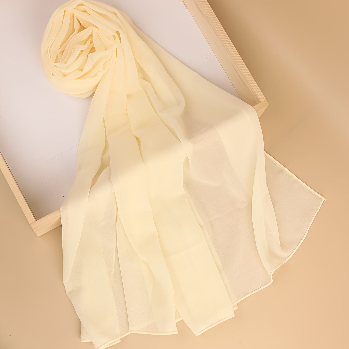 Ayollar uchun marvaridli hashamatli toʻliq rangli chiffon hijab turban sharf