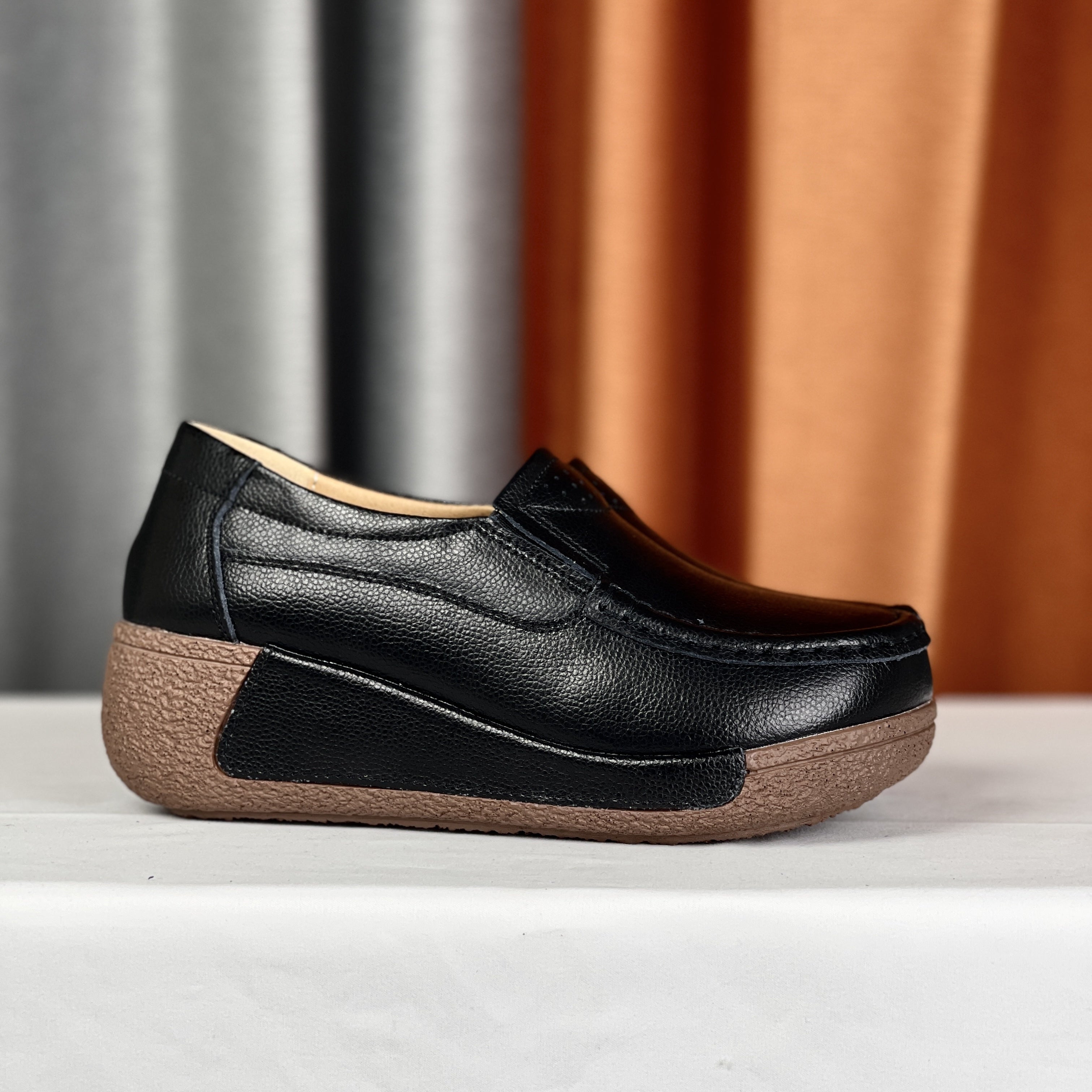Women's Flat Loafers Casual Slip-On Platform Shoes Lightweight Comfortable