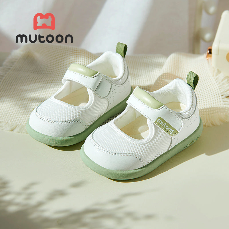 Girls Casual Walking Shoes Wide Round Toe Anti-Slip Rubber Sole Fabric Lining Hook-and-Loop Closure