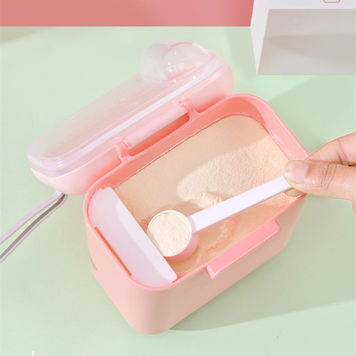 Baby Feeding Dispenser Portable Milk Powder Container with Scoop Leakproof Storage for Travel