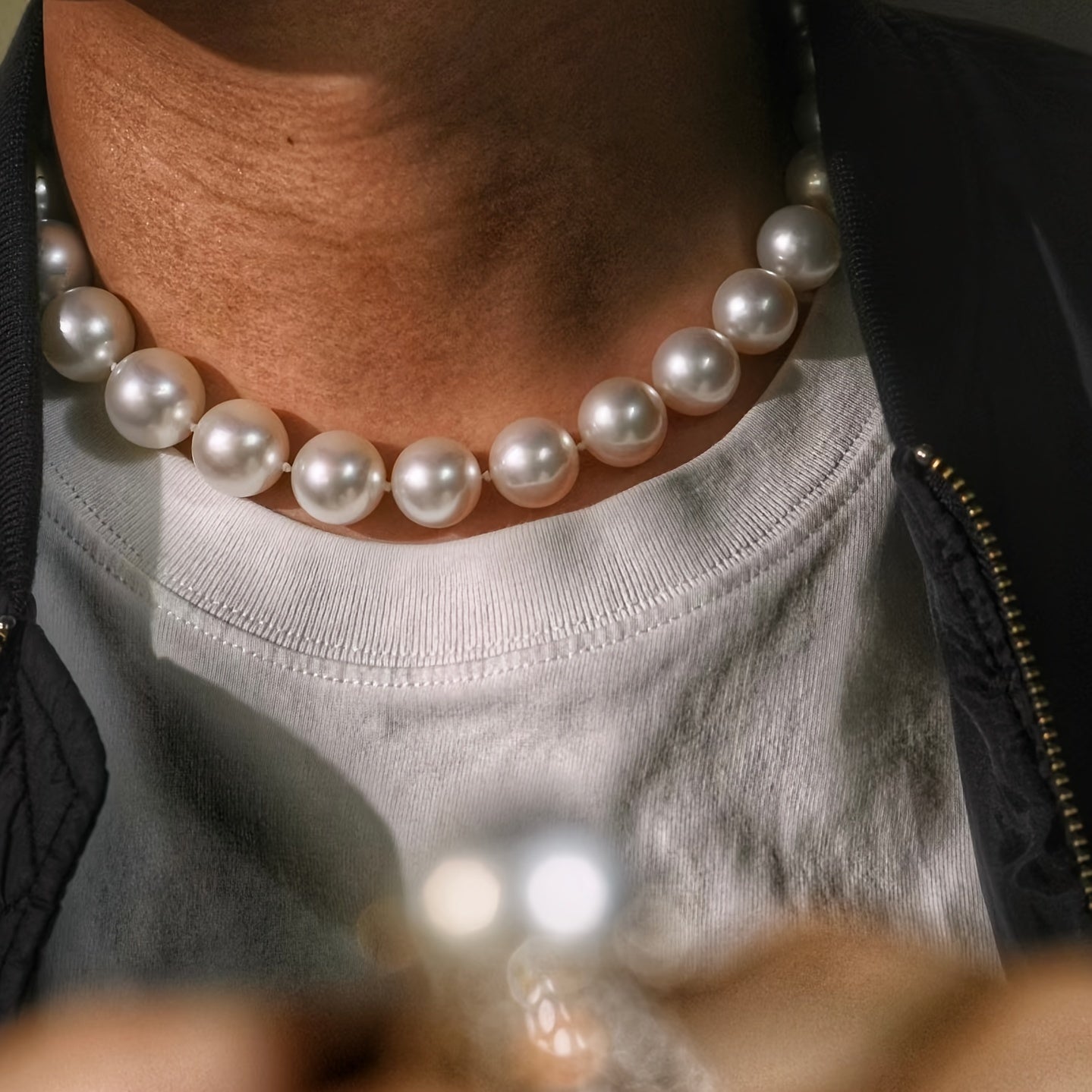 Zarif 11-12mm Shirin Su Pearl Marjon, Qoplamasiz, Haqiqiy Marjonlar, Kundalik Kiymak va Maxsus Tadbirlar Uchun Mos, Ideal Rojdestvo Hediysi - 43sm/16.93in Ikkita Kichik Kamchilik Bilan