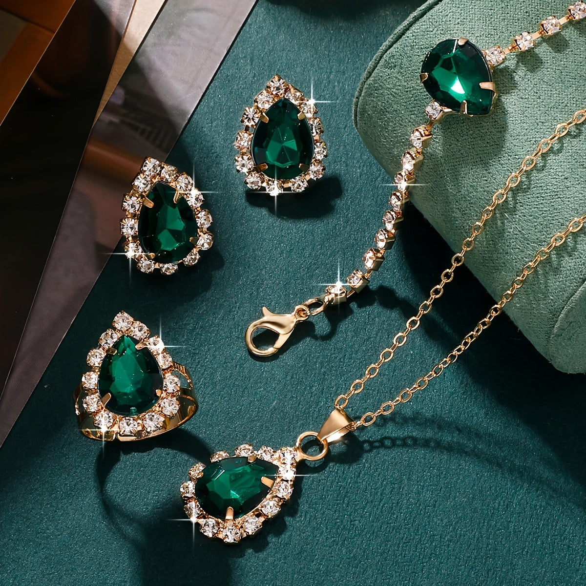 Green Rhinestone Jewelry Set for Women 5-Piece Elegant Necklace Earrings Ring Studs