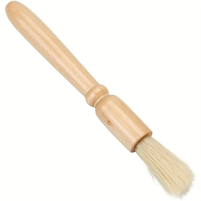 Щетки для чистки кофемолок и кофейной гущи с деревянной ручкой и натуральной щетиной из коровьего волоса, а также кисточка для выпечки.