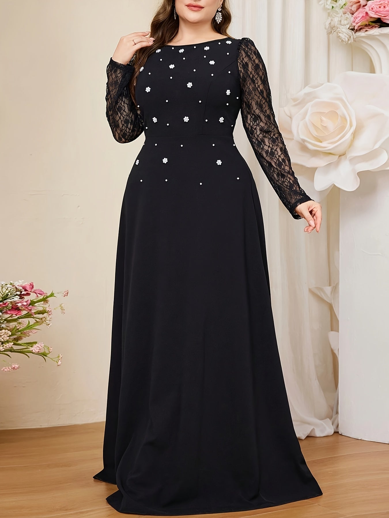 Plus Size Black Dress with Pearls and Lace A-Line Evening Gown
