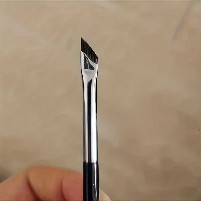 Women Fine Angled Eyeliner Eyebrow Brush Nylon Bristles Precise Makeup