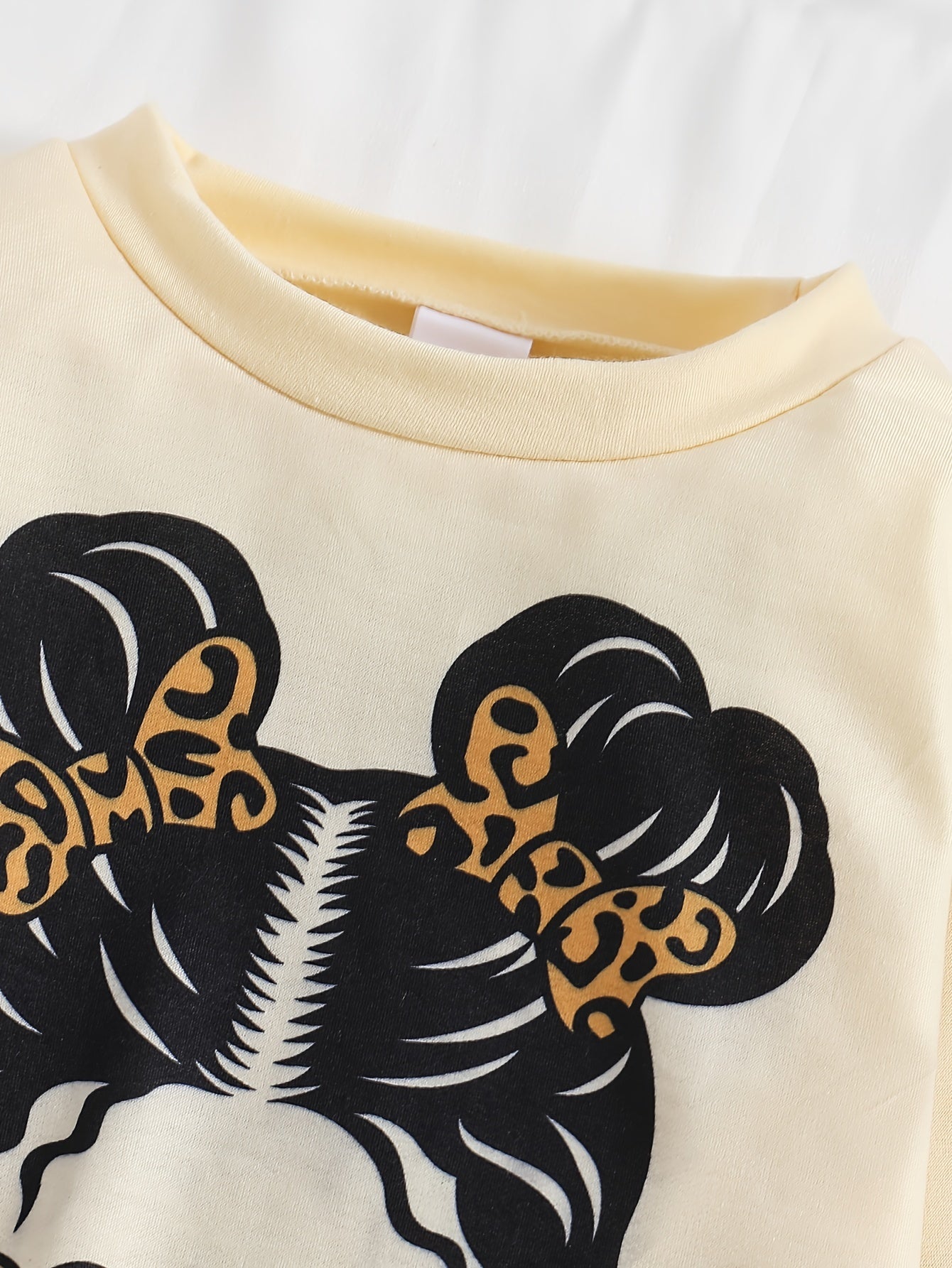 Girls' 2-Piece Outfit Sweatshirt and Leopard Flared Pants with Sunglasses for Spring Fall Kids